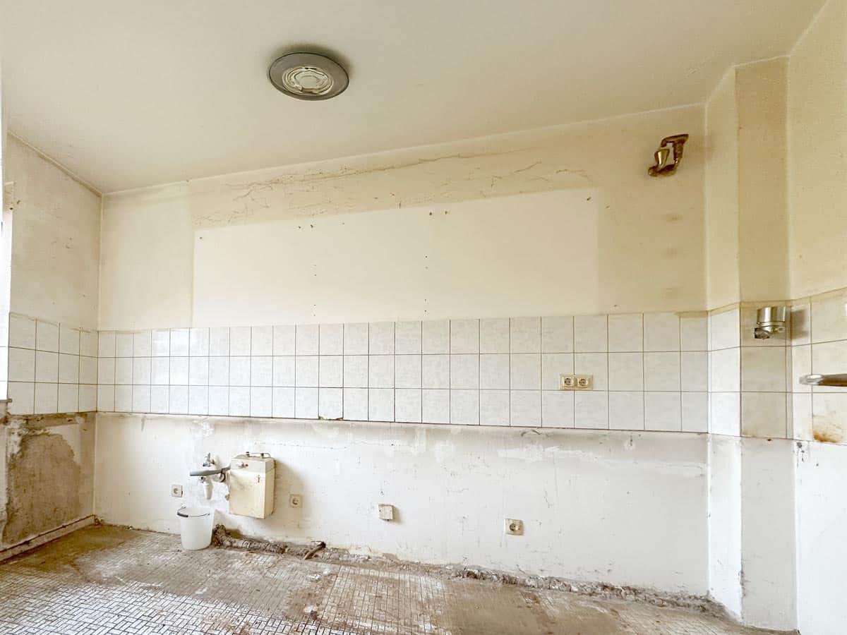 Unrenovierte Küche in Hamburg Barmbek