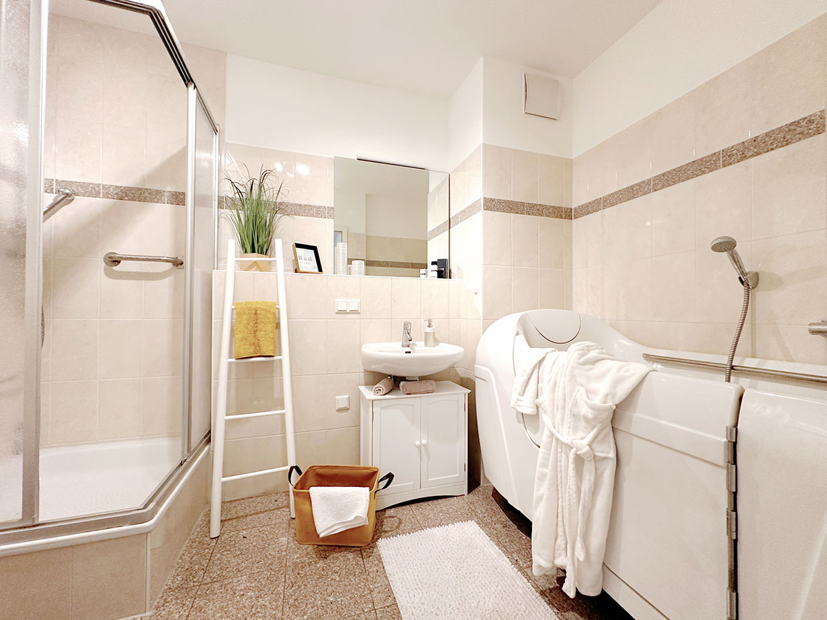 Bad mit Home Staging in Hamburg Eppendorf