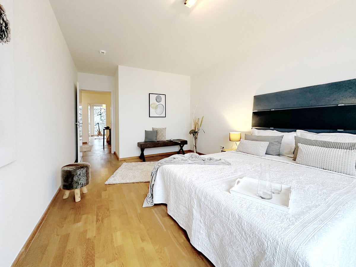 Schlafzimmer mit Home Staging in Hamburg Eppendorf