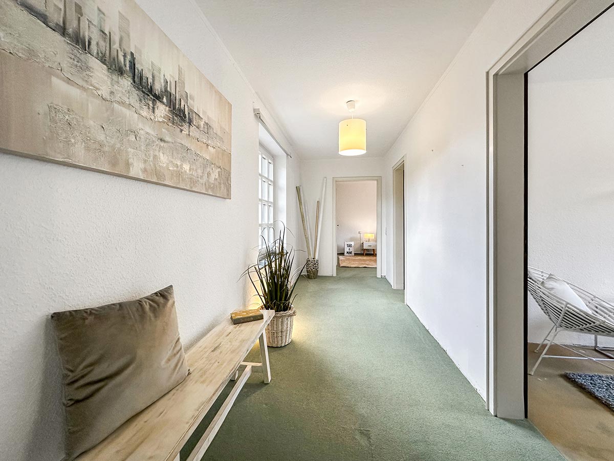 Flur mit Home Staging in Henstedt Ulzburg