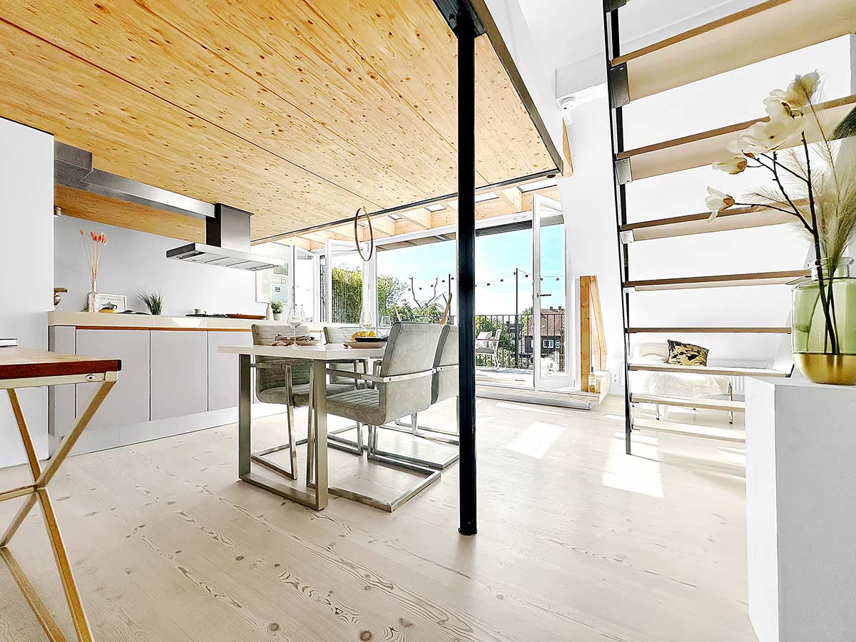 Offene Küchen-/Essbereich mit Home Staging