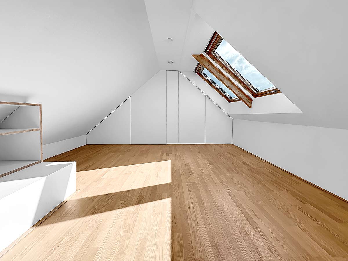 Schlafzimmer ohne Home Staging in einem Hamburger Penthouse